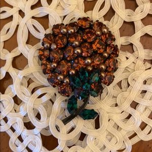 Rhinestone Made in Austria brooch/pin